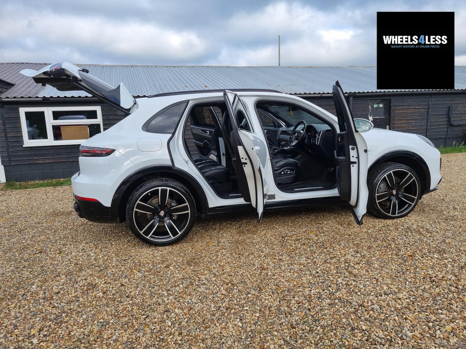 Used Porsche Cayenne 2018 for sale - 76384623: Photo 48