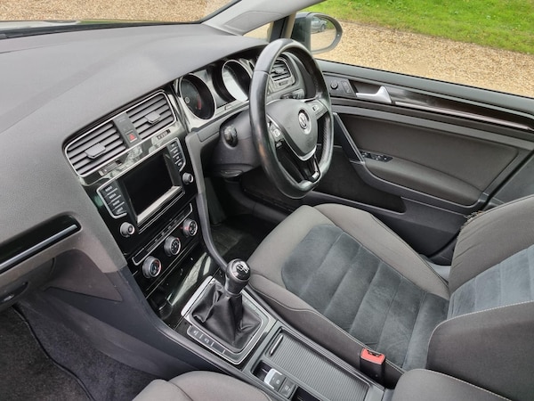 Used Volkswagen Golf 2014 for sale - 75634915: Photo 15