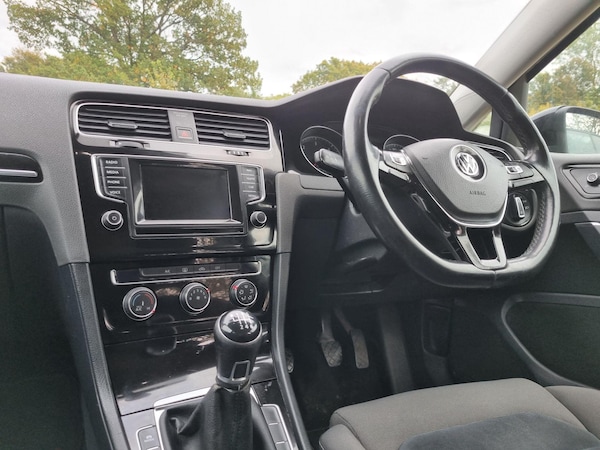 Used Volkswagen Golf 2014 for sale - 75634915: Photo 16