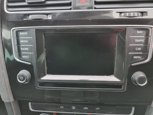 Used Volkswagen Golf 2014 for sale - 75634915: Photo 19