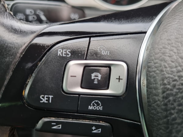 Used Volkswagen Golf 2014 for sale - 75634915: Photo 22