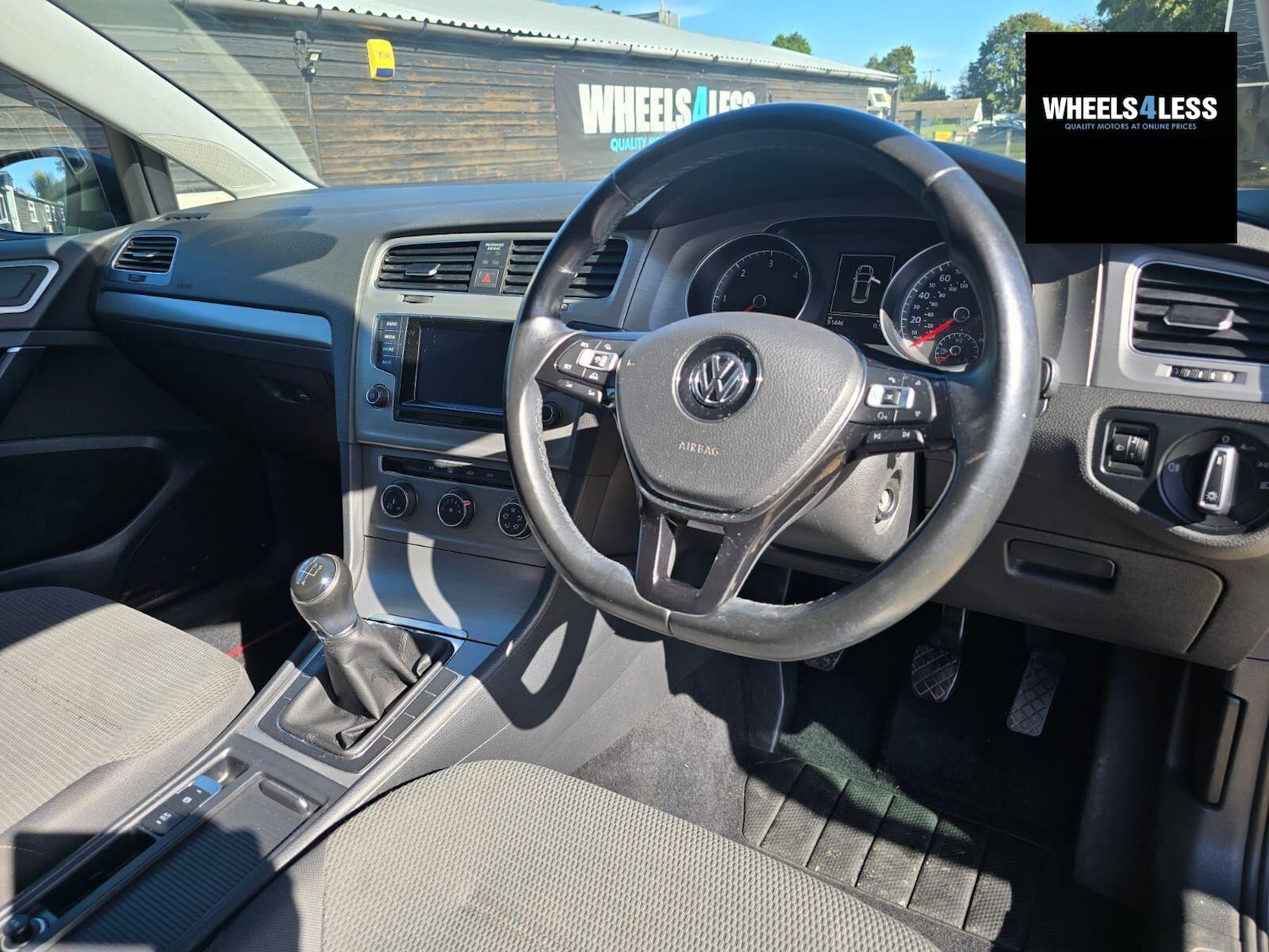Used Volkswagen Golf 2014 for sale - 76384621: Photo 13