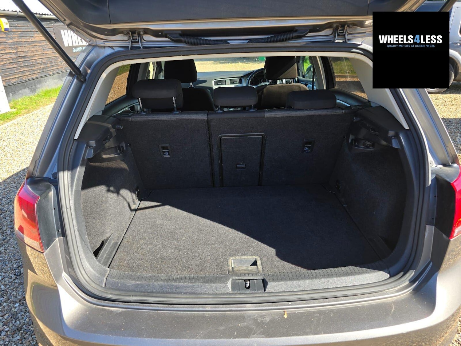 Used Volkswagen Golf 2014 for sale - 76384621: Photo 19