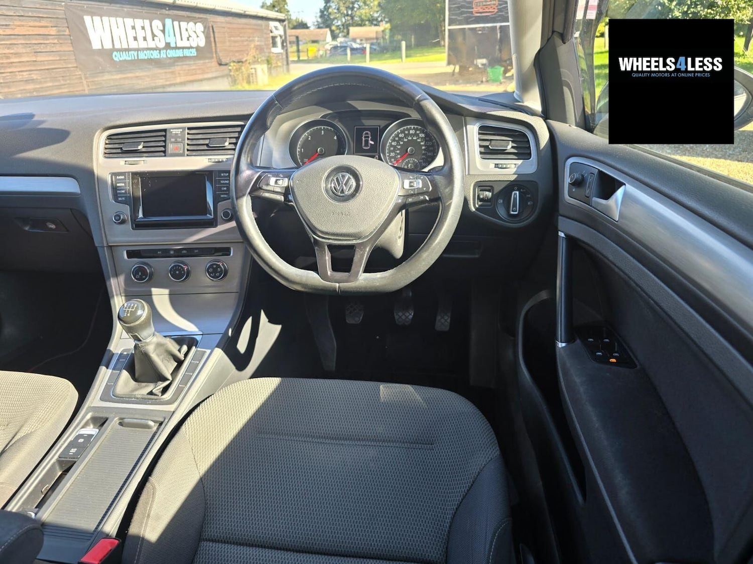 Used Volkswagen Golf 2014 for sale - 76384621: Photo 23