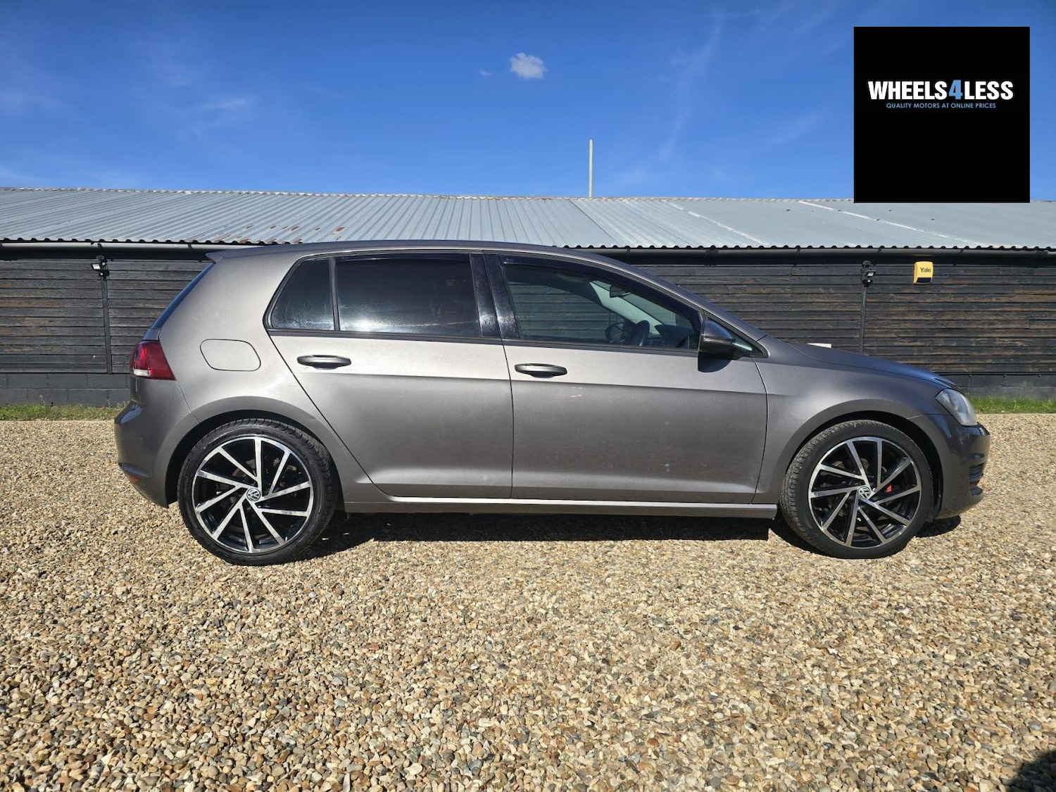Used Volkswagen Golf 2014 for sale - 76384621: Photo 6