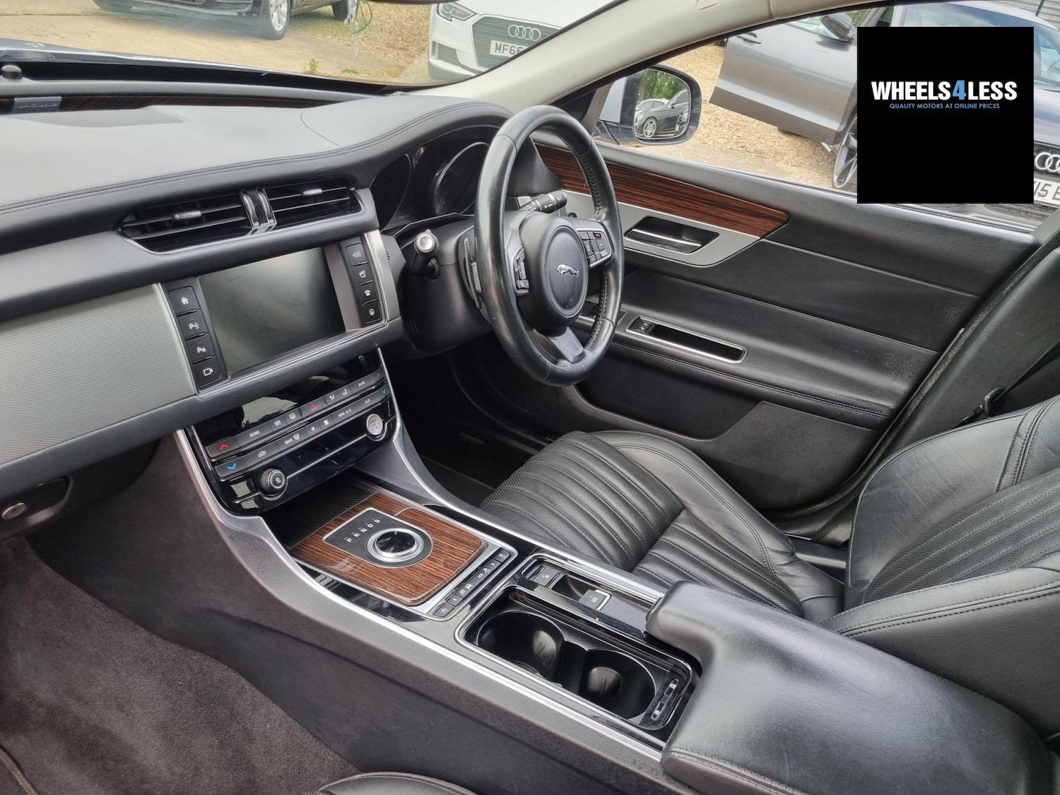 Used Jaguar XF 2016 for sale - 76384628: Photo 12