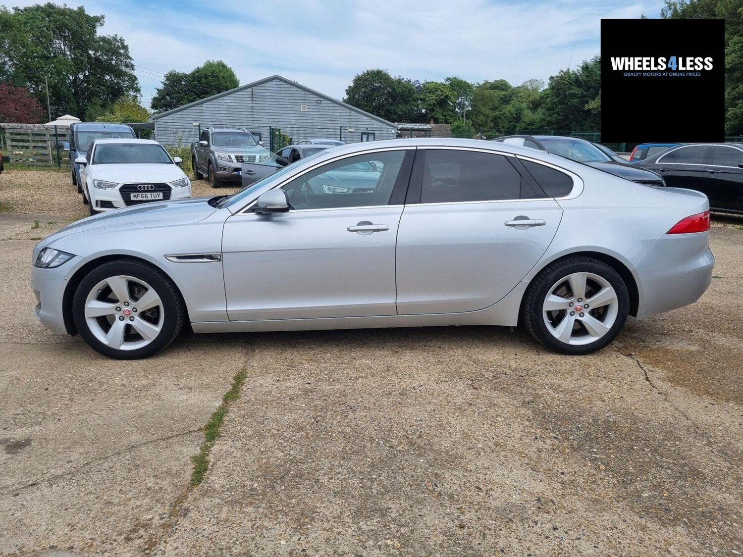 Used Jaguar XF 2016 for sale - 76384628: Photo 19