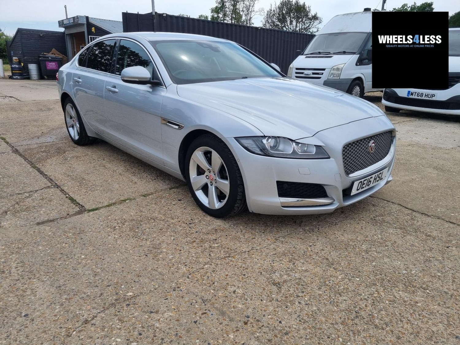 Used Jaguar XF 2016 for sale - 76384628: Photo 3