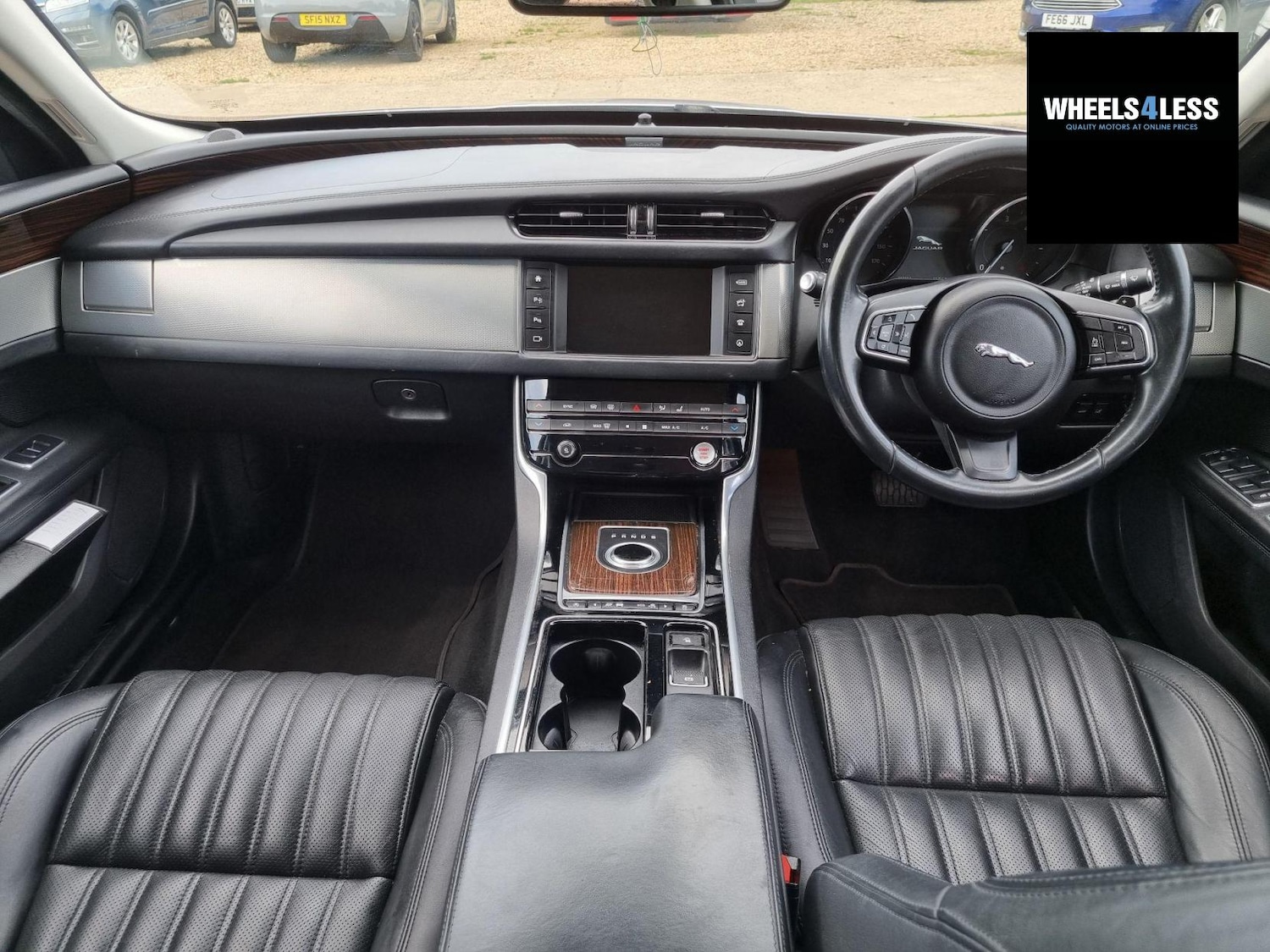 Used Jaguar XF 2016 for sale - 76384628: Photo 5