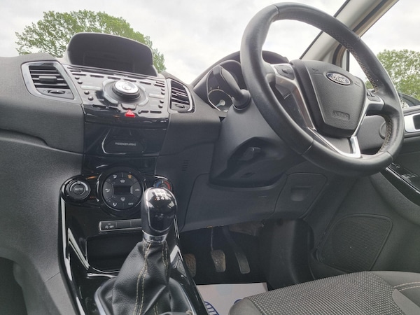 Used Ford Fiesta 2016 for sale - 75634910: Photo 26