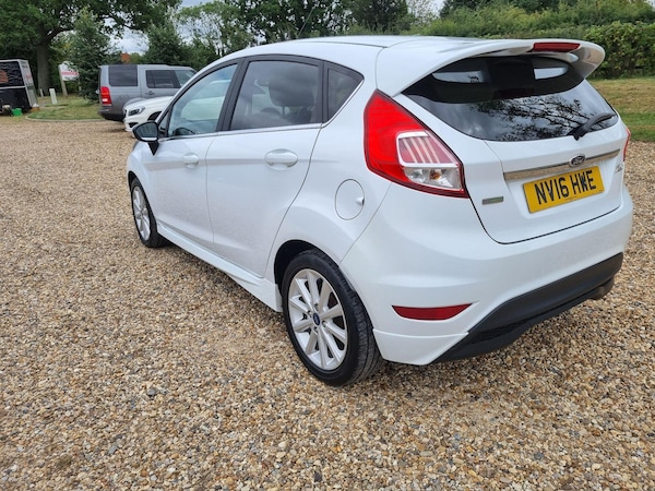 Used Ford Fiesta 2016 for sale - 75634910: Photo 8