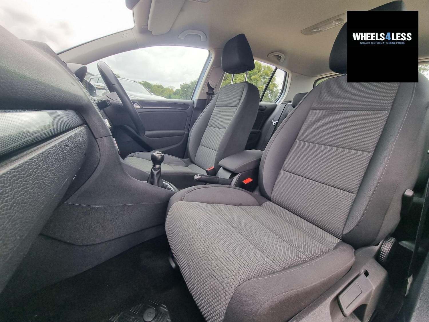 Used Volkswagen Golf 2011 for sale - 76384593: Photo 14