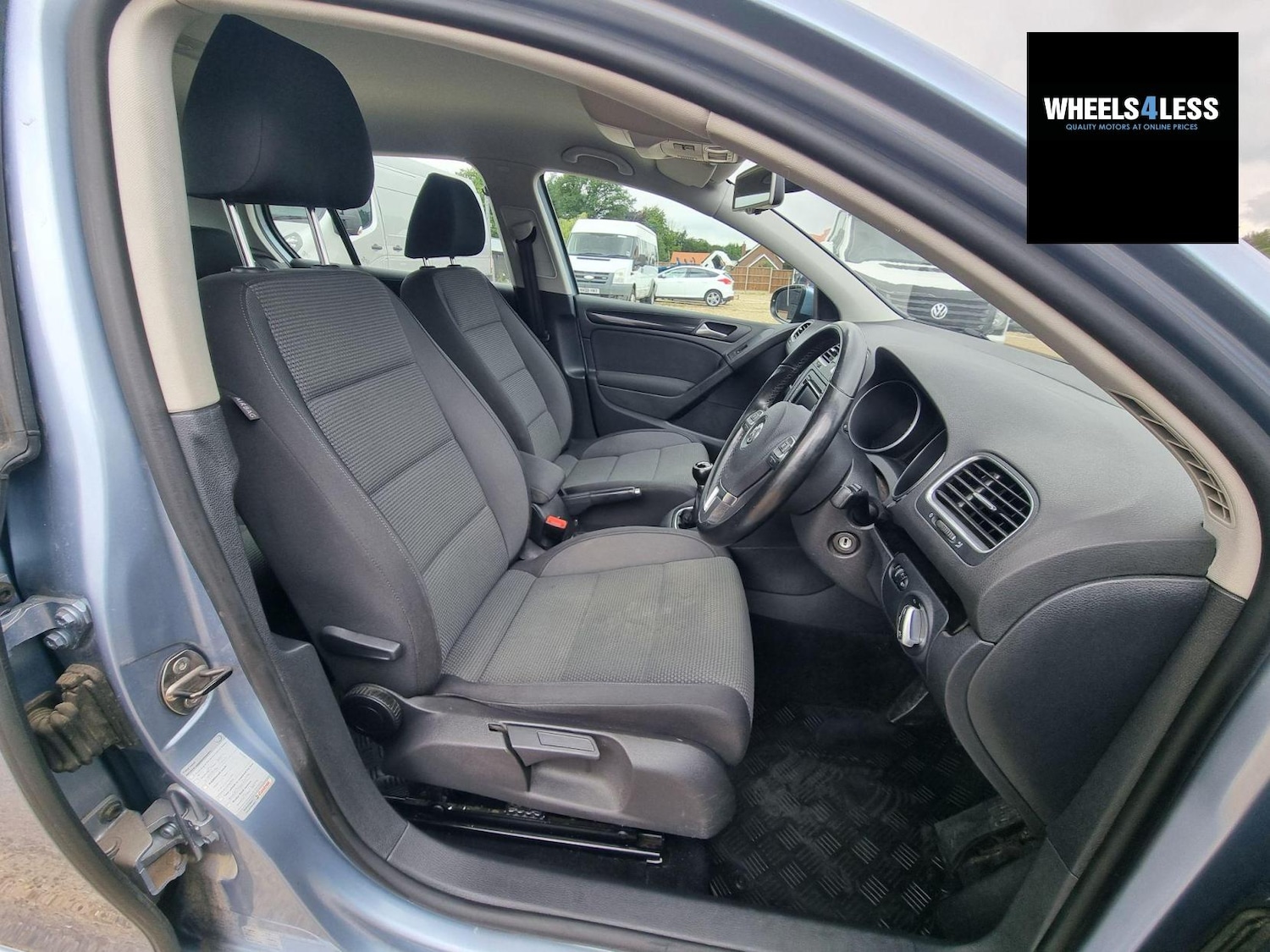 Used Volkswagen Golf 2011 for sale - 76384593: Photo 6