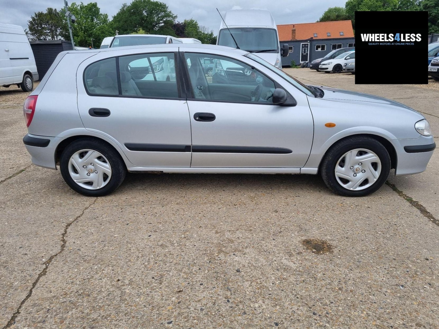 Used Nissan Almera 2002 for sale - 76384636: Photo 16