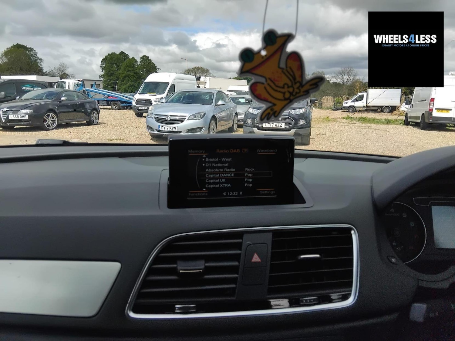 Used Audi Q3 2017 for sale - 76384634: Photo 12