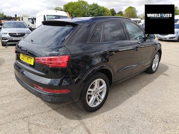 Used Audi Q3 2017 for sale - 76384634: Photo