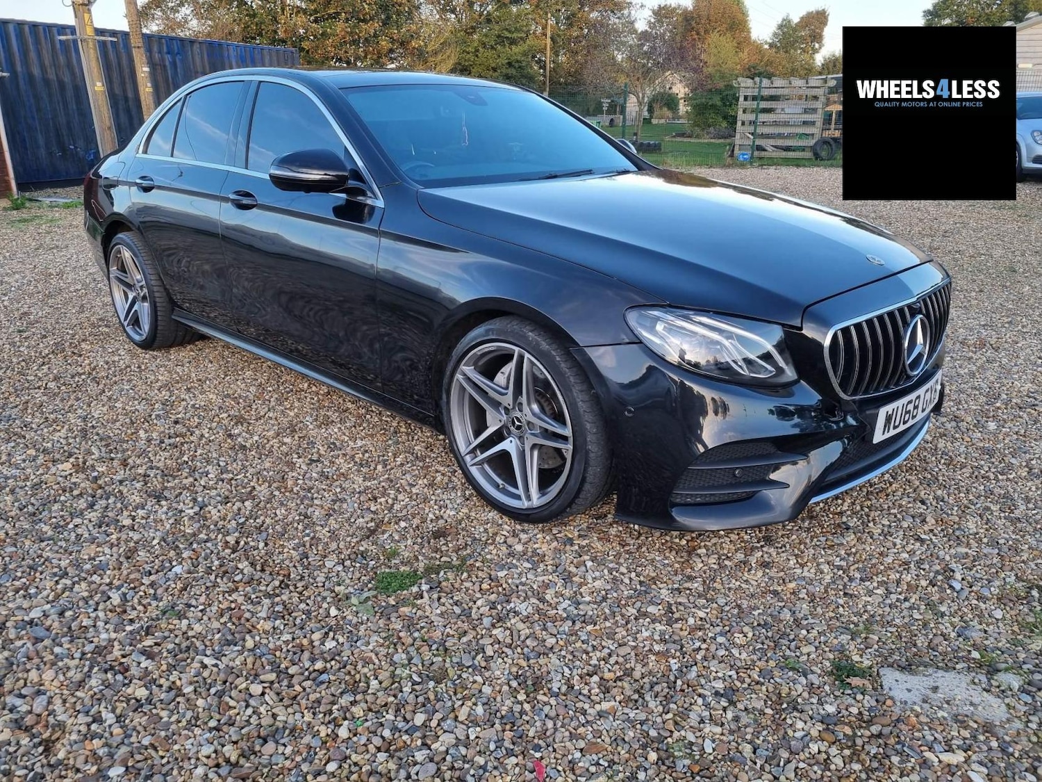 Used Mercedes-Benz E Class 2018 for sale - 76384635: Photo 2