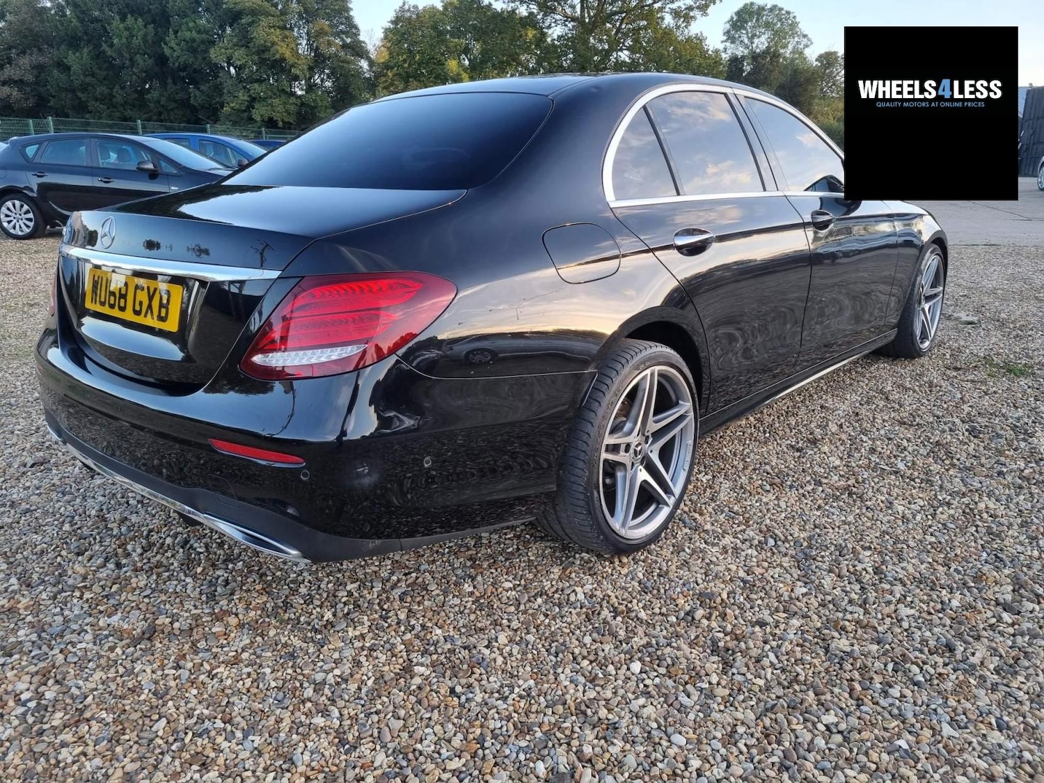 Used Mercedes-Benz E Class 2018 for sale - 76384635: Photo 3