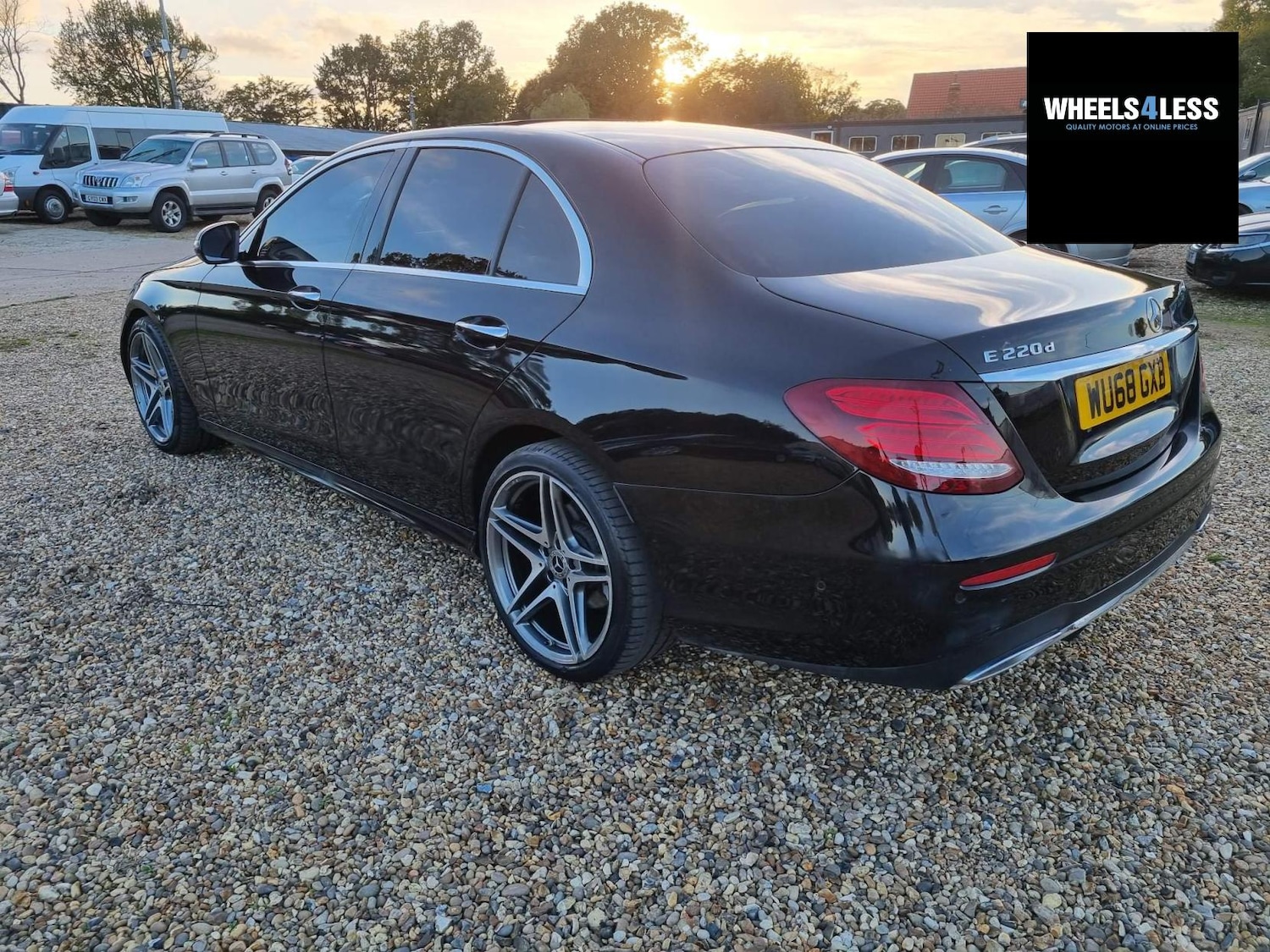 Used Mercedes-Benz E Class 2018 for sale - 76384635: Photo 4