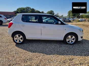 Used Skoda Fabia 2014 for sale - 79520173: Photo