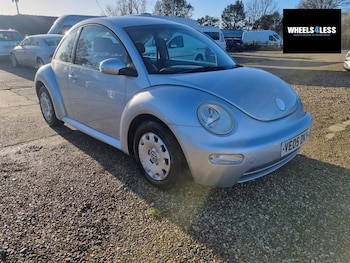 Used Volkswagen Beetle 2005 for sale - 76987587: Photo