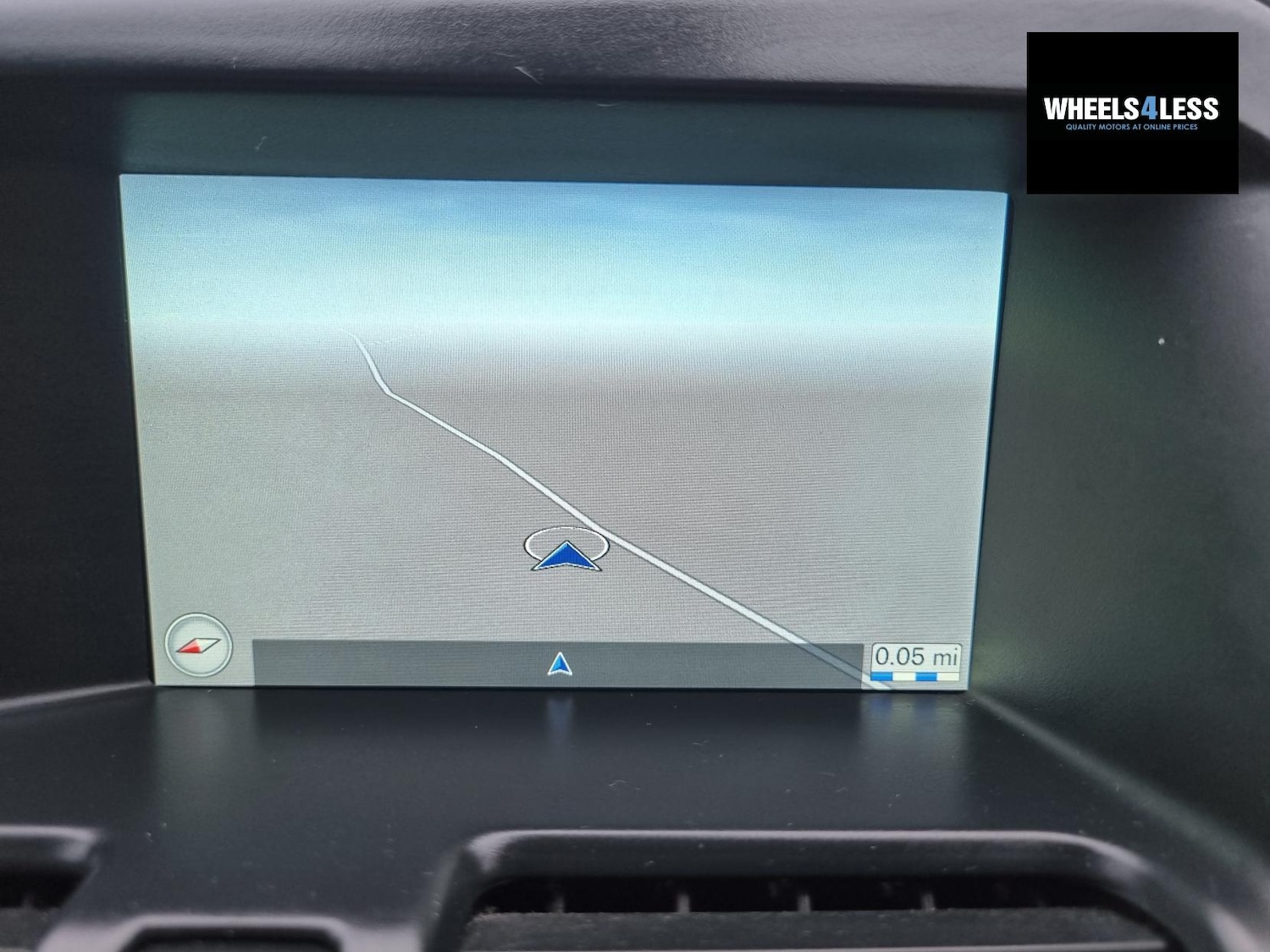 Used Volvo XC60 2015 for sale - 76918751: Photo 2