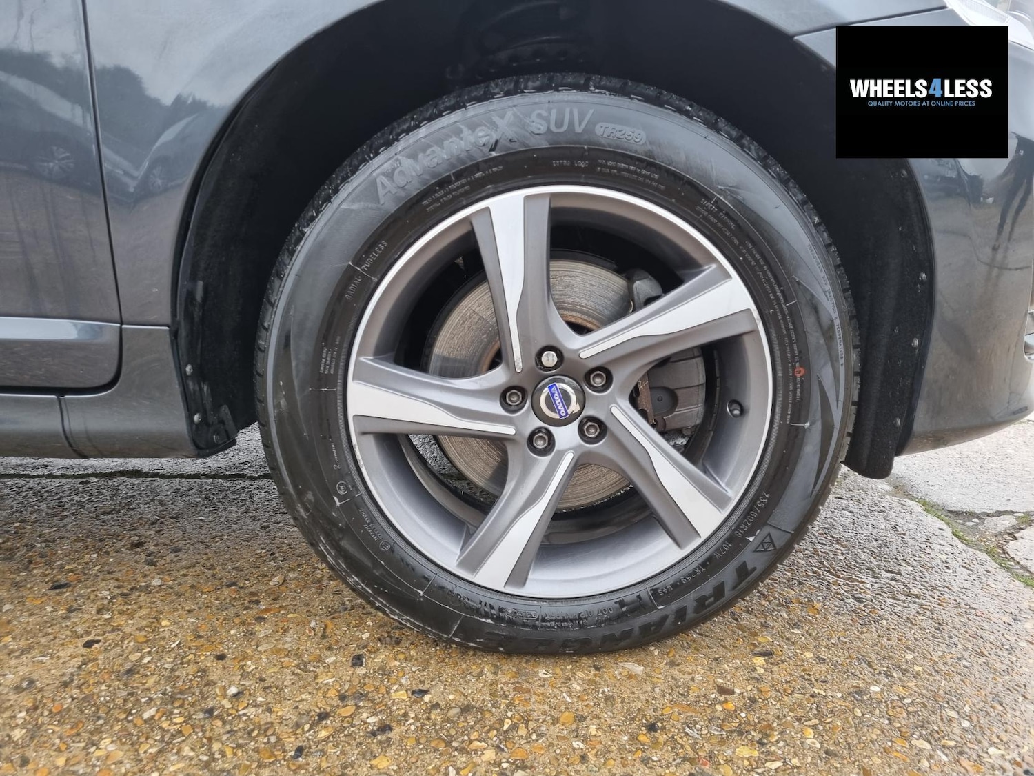 Used Volvo XC60 2015 for sale - 76918751: Photo 5