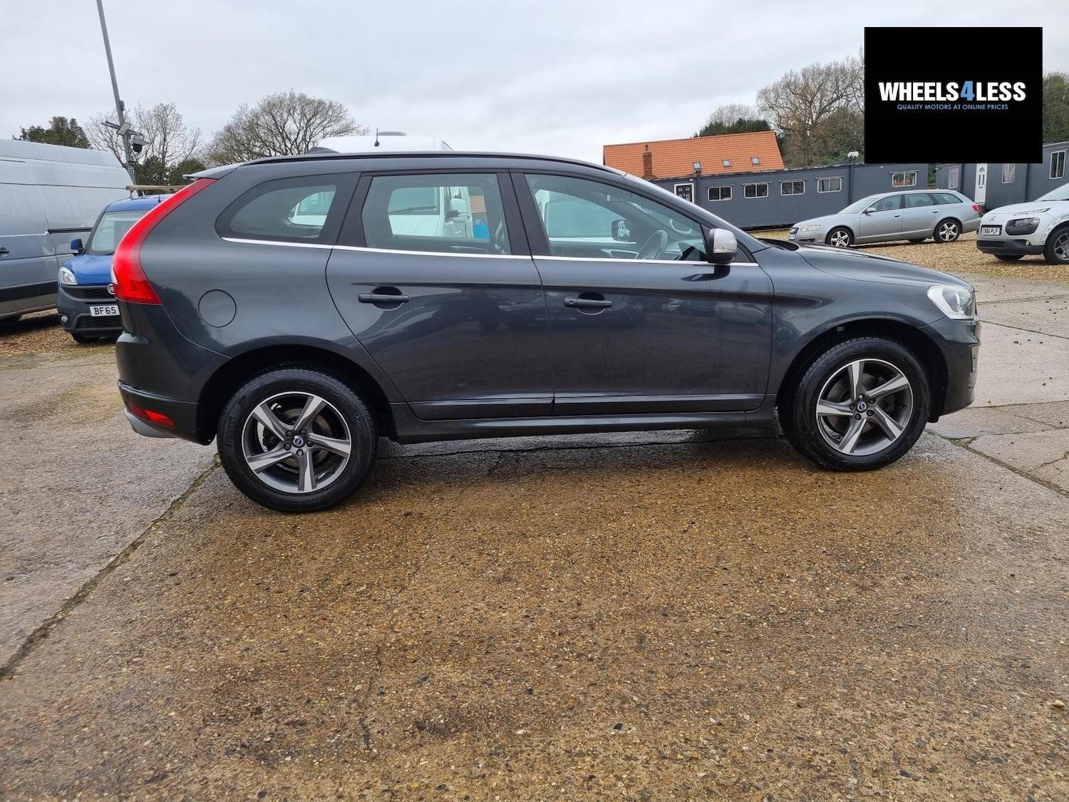Used Volvo XC60 2015 for sale - 76918751: Photo 6