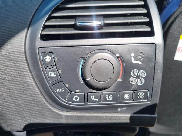 Used Citroen C4 Grand Picasso 2012 for sale - 74838481: Photo 18