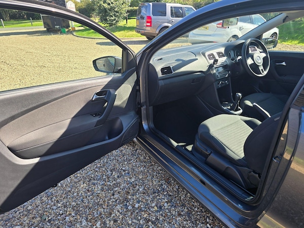 Used Volkswagen Polo 2012 for sale - 76002238: Photo 10