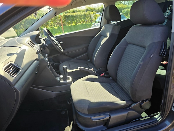 Used Volkswagen Polo 2012 for sale - 76002238: Photo 12