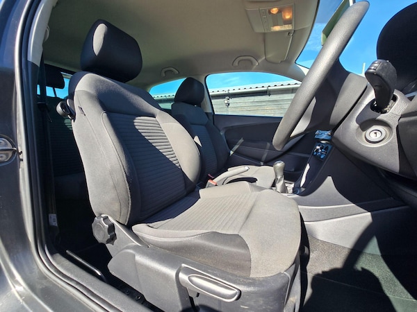 Used Volkswagen Polo 2012 for sale - 76002238: Photo 6
