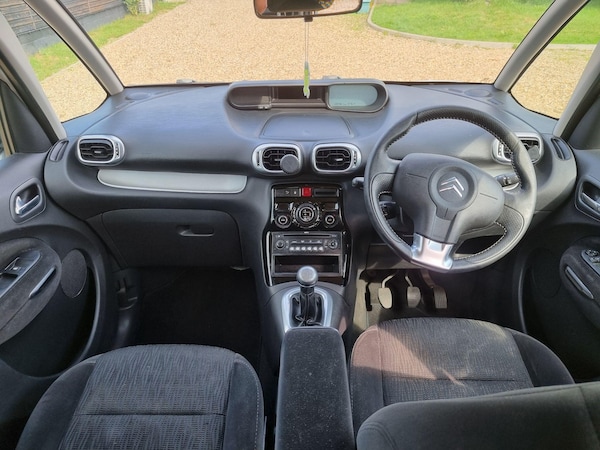 Used Citroen C3 Picasso 2010 for sale - 75478905: Photo 22