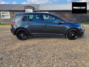 Used Volkswagen Golf 2015 for sale - 77791330: Photo