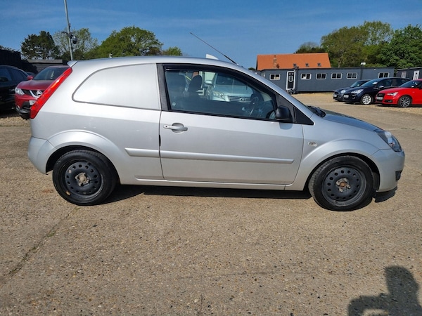 Used Ford Fiesta 2007 for sale - 74498055: Photo 18