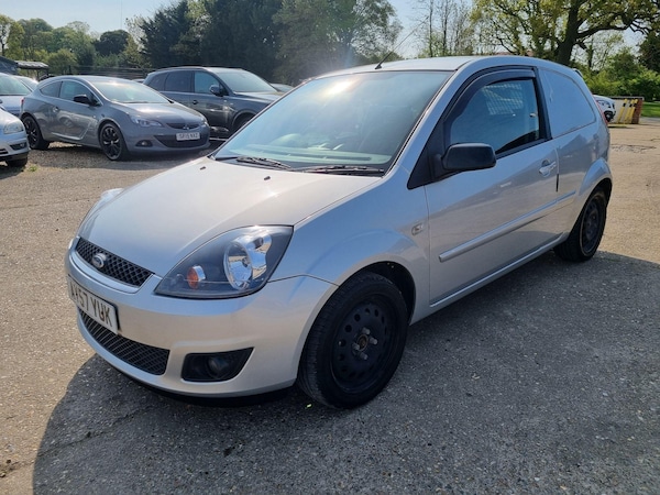 Used Ford Fiesta 2007 for sale - 74498055: Photo 2