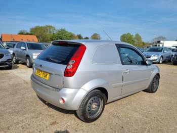 Used Ford Fiesta 2007 for sale - 74498055: Photo