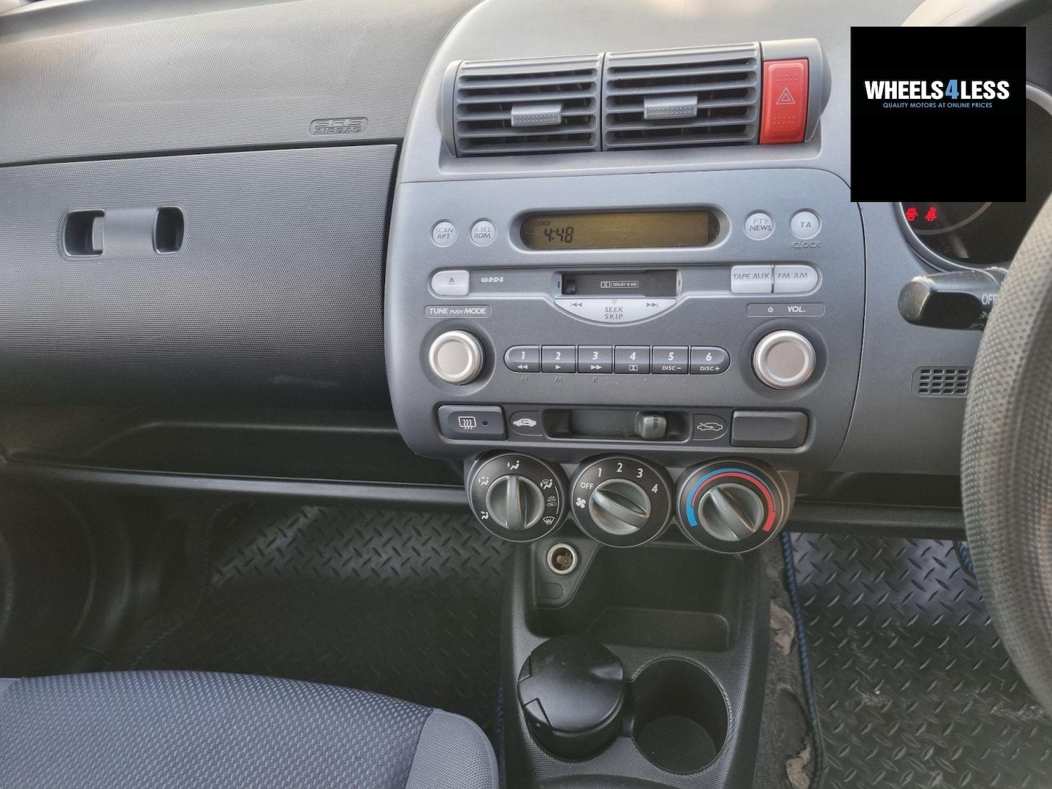 Used Honda Jazz 2003 for sale - 76384631: Photo 12