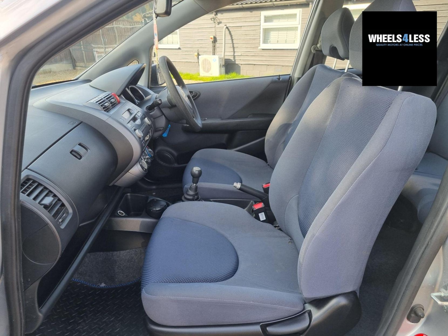 Used Honda Jazz 2003 for sale - 76384631: Photo 15