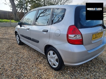 Used Honda Jazz 2003 for sale - 76384631: Photo