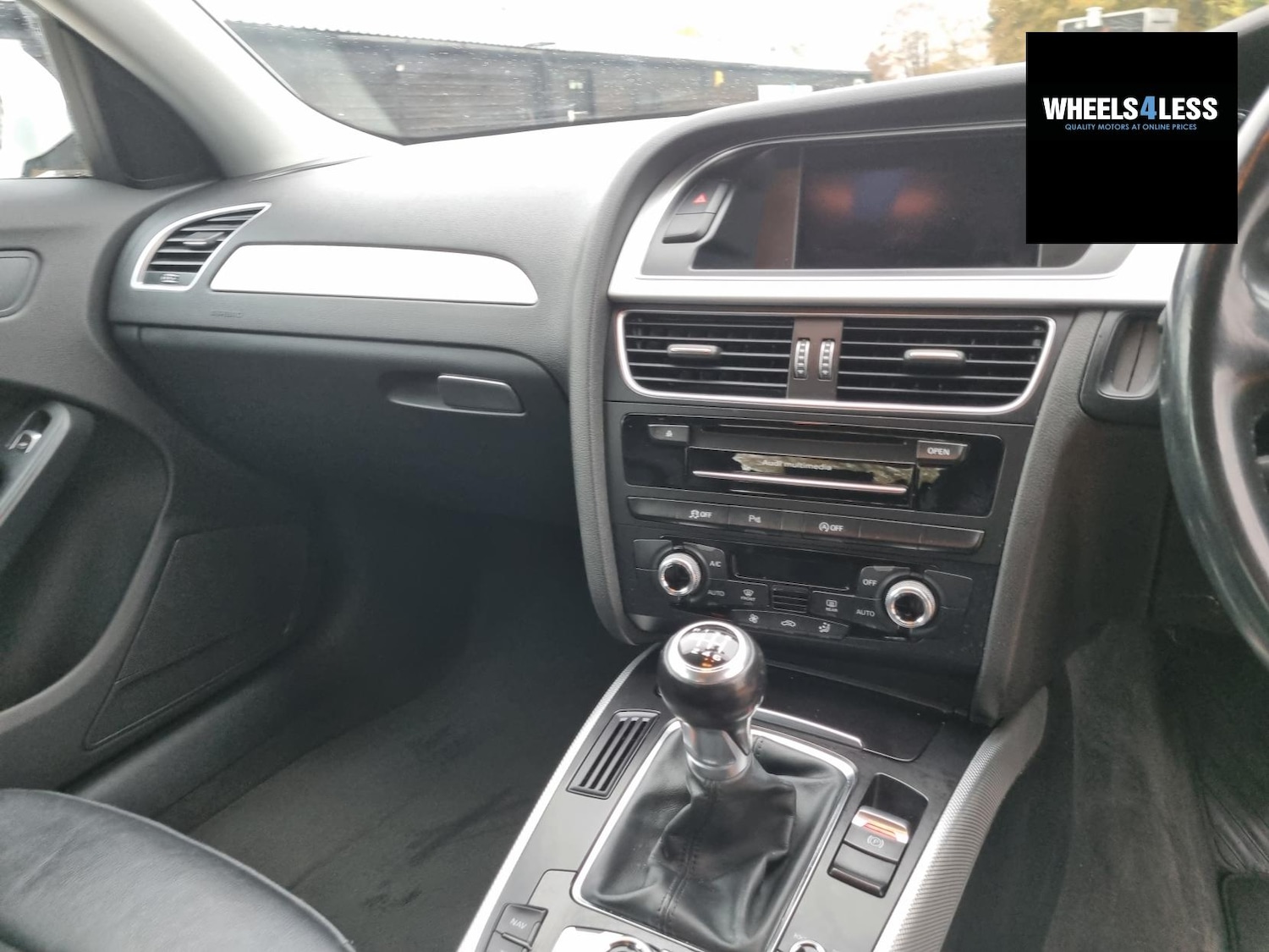 Used Audi A4 2015 for sale - 76534348: Photo 18