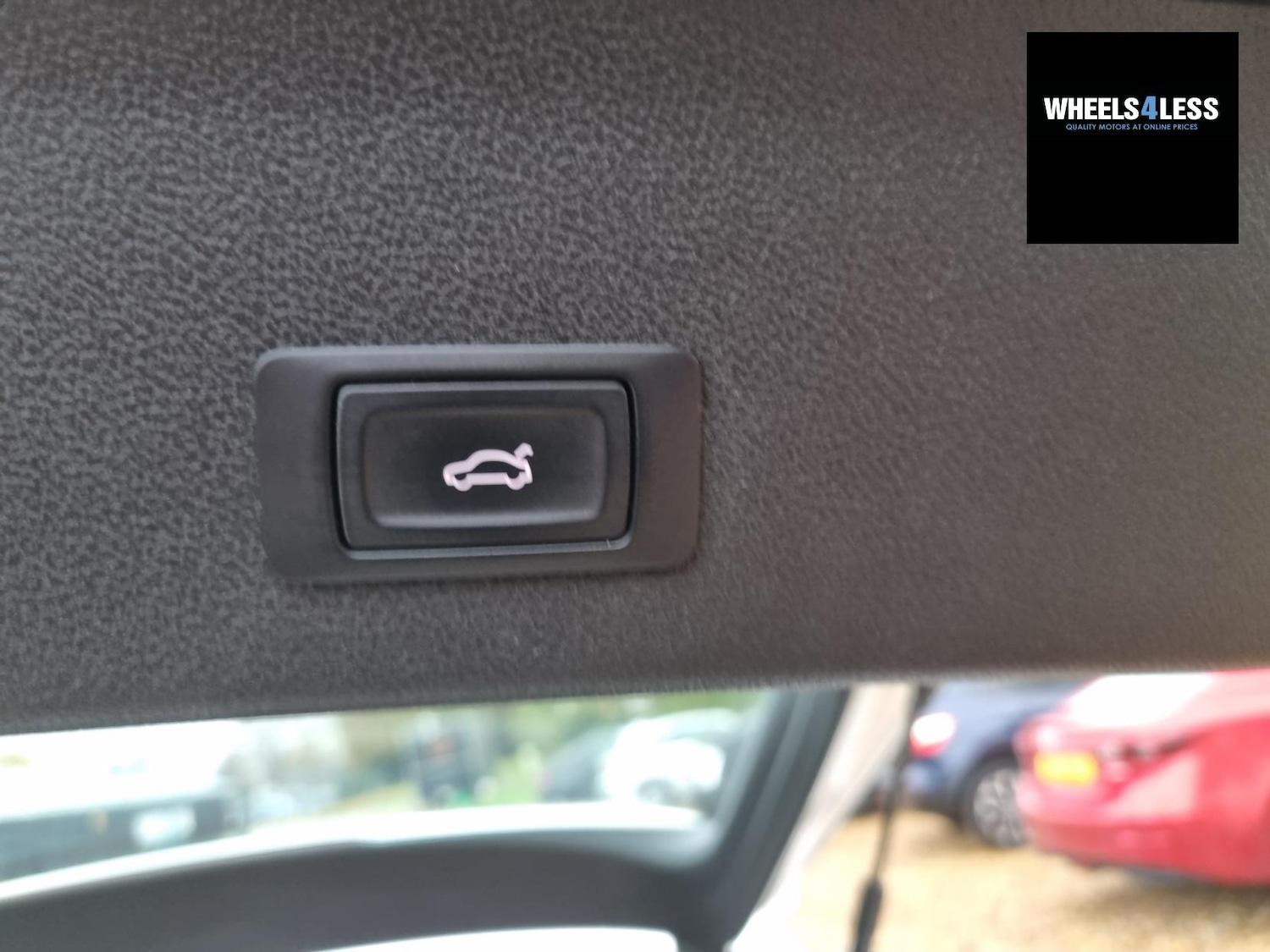 Used Audi A4 2015 for sale - 76534348: Photo 28