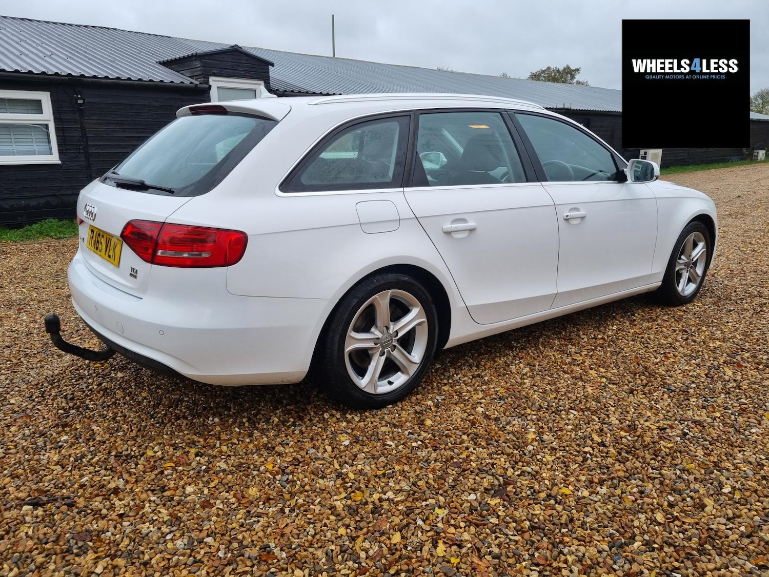 Used Audi A4 2015 for sale - 76534348: Photo 3