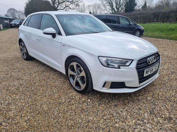 Used Audi A3 2016 for sale - 73982188: Photo 2