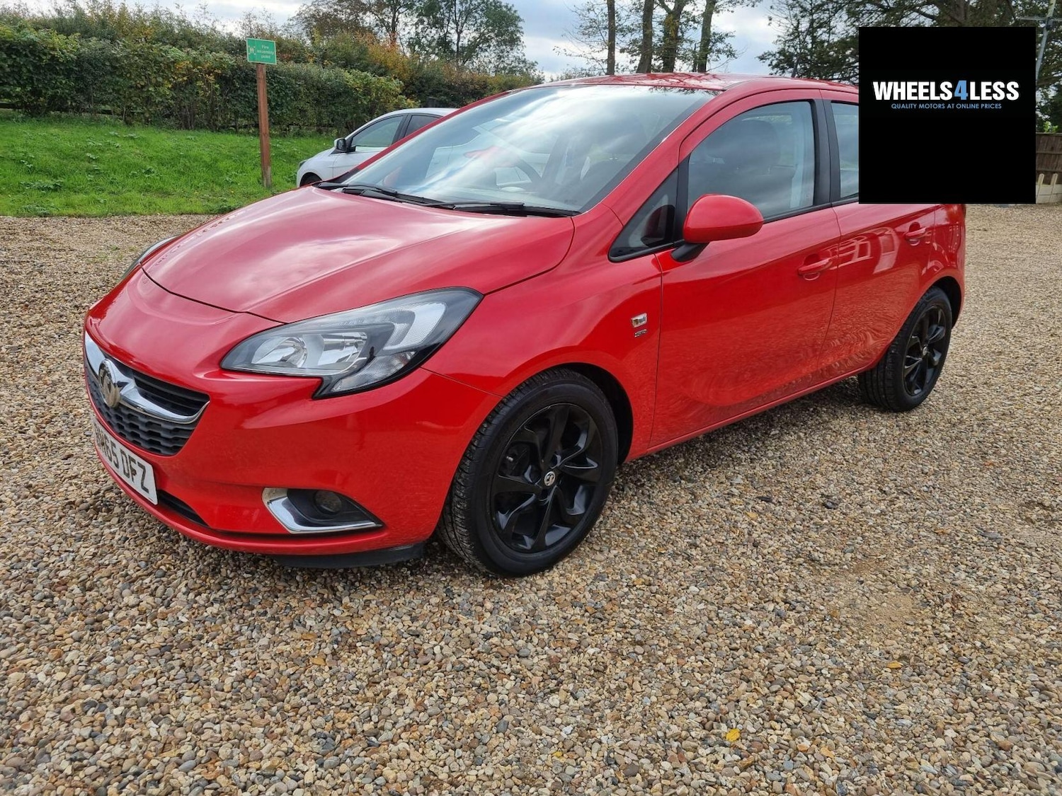 Used Vauxhall Corsa 2015 for sale - 76384632: Photo 2