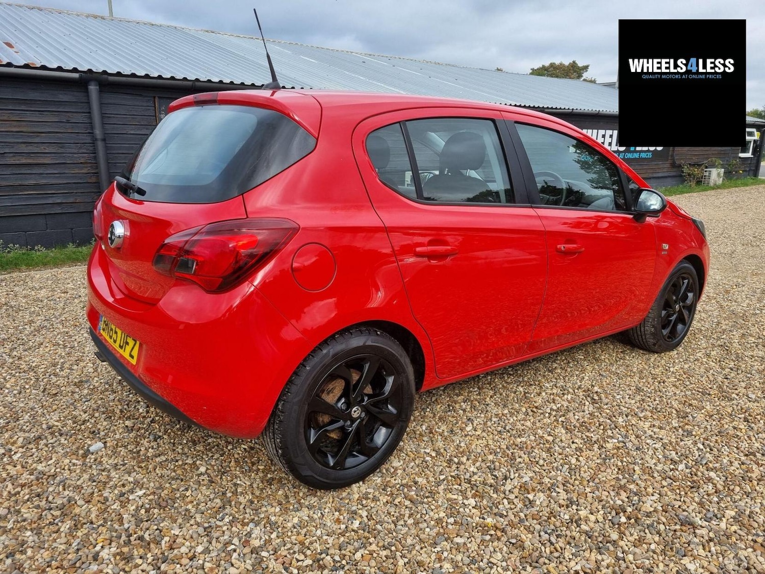 Used Vauxhall Corsa 2015 for sale - 76384632: Photo 3