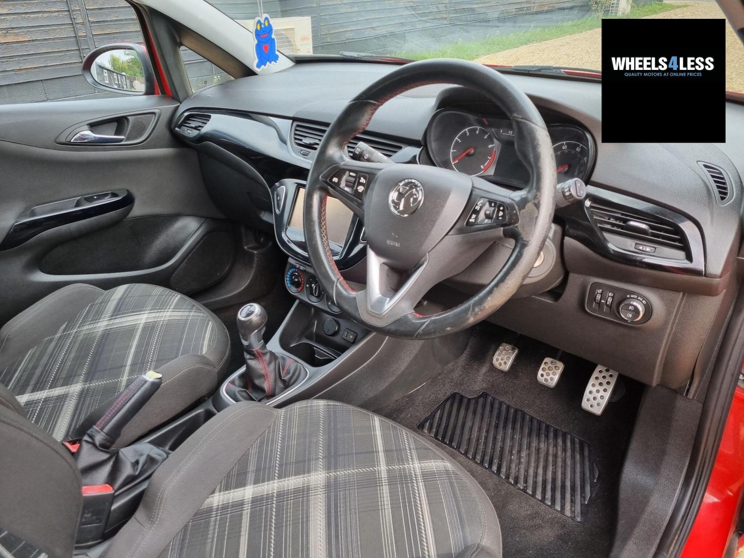 Used Vauxhall Corsa 2015 for sale - 76384632: Photo 5