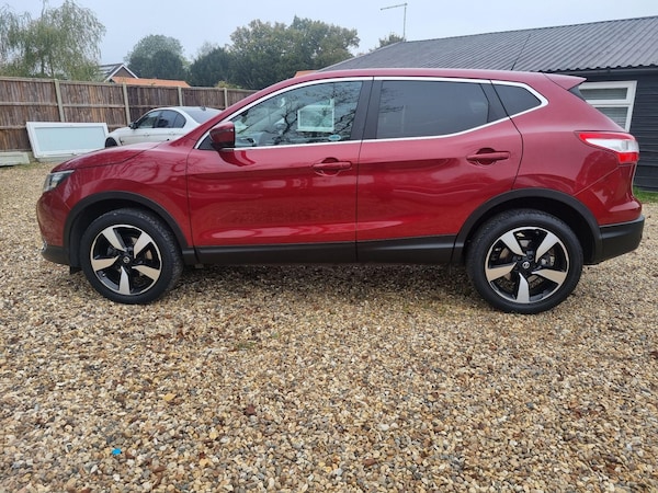 Used Nissan Qashqai 2016 for sale - 72803680: Photo 13