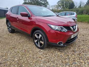 Used Nissan Qashqai 2016 for sale - 72803680: Photo