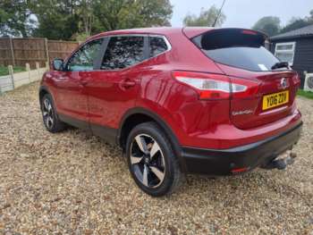 Used Nissan Qashqai 2016 for sale - 72803680: Photo